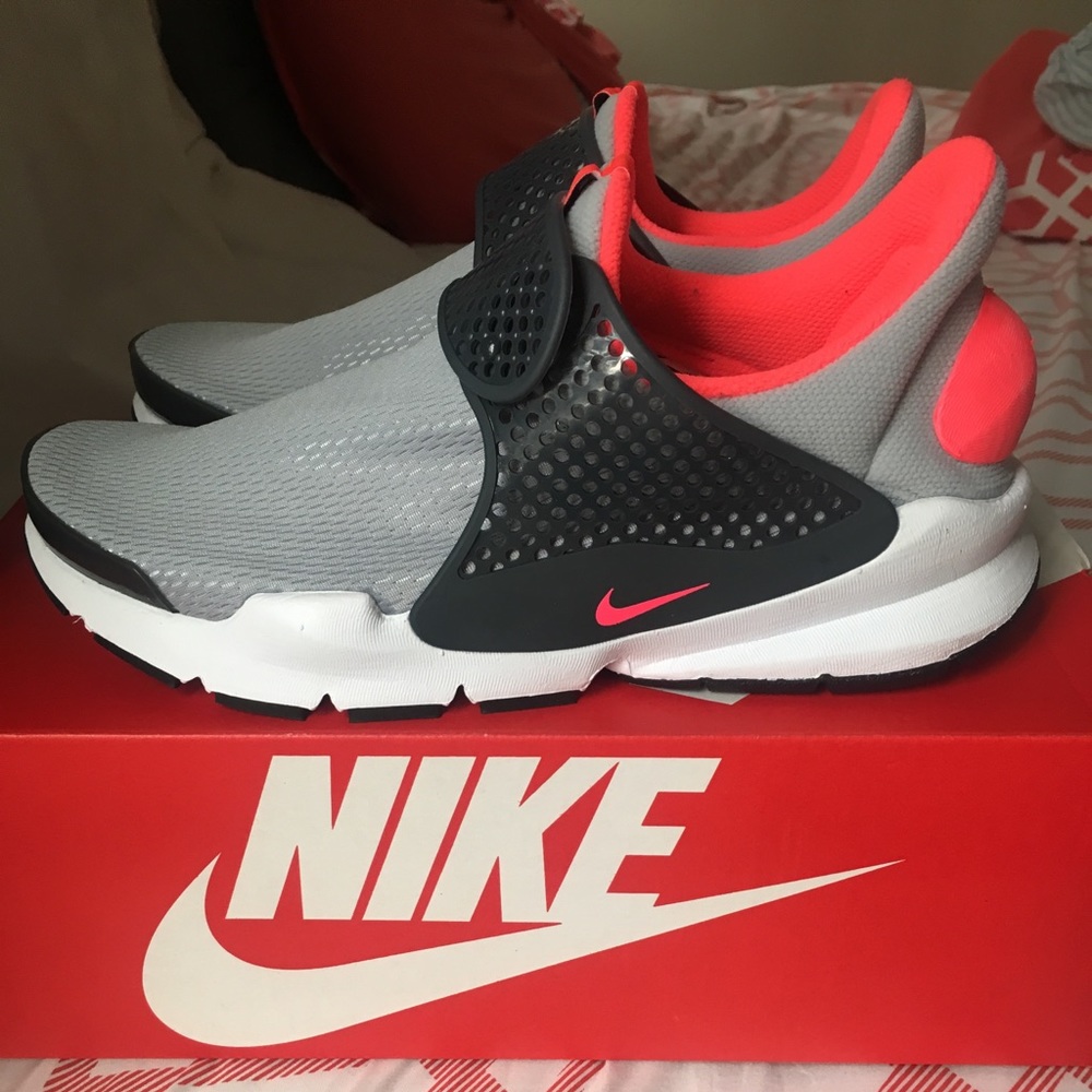 Nike Sock Dart